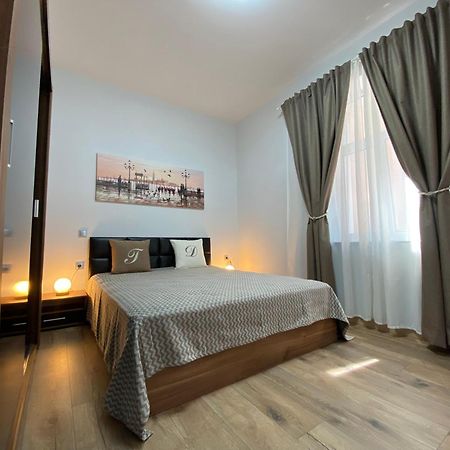 La Luna - High-End 2Bd Flat In The Top Centre By Flat Mаnager Szófia Kültér fotó